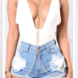Fashion nova body chain